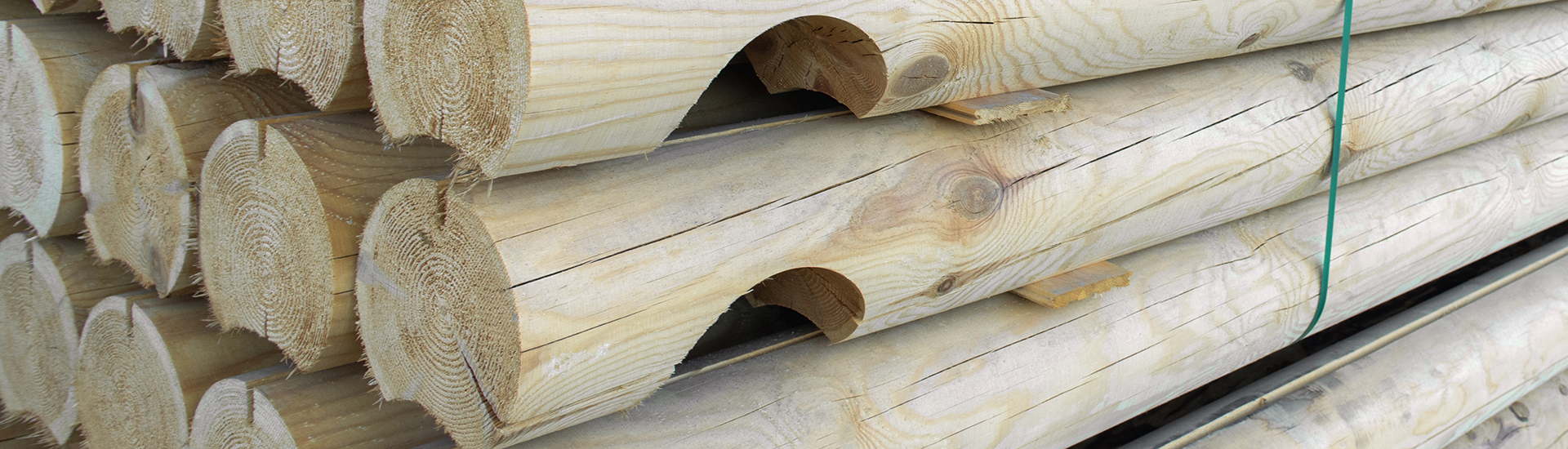 produits - pôles - pôles en pin